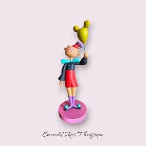 Vintage‎ Disneyland balloon vendor statue